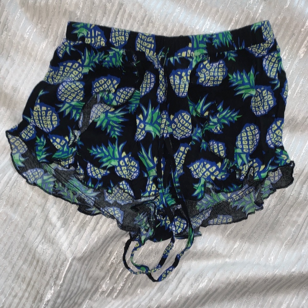 Tobi pineapple shorts